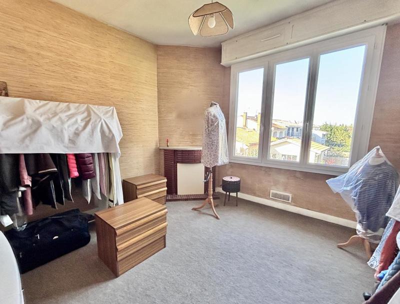 Immeuble - 160 m² - 7 pièces