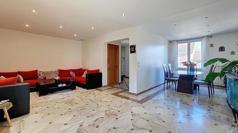 Maison - 160 m² - 6 pièces