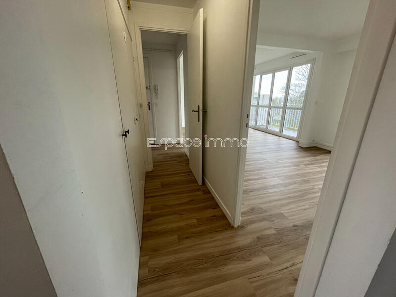 Appartement - 65 m² - 3 pièces