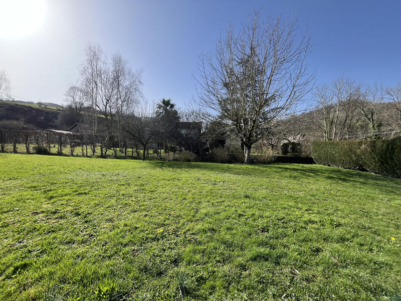 Maison - 265 m² - 10 pièces