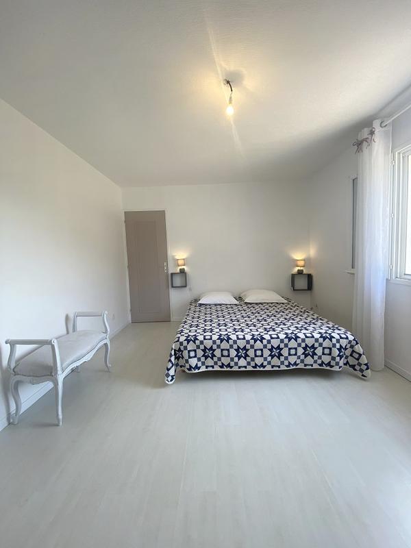 Villa - 210 m² - 8 pièces