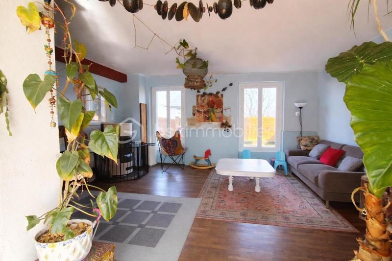 Maison - 105 m² - 5 pièces