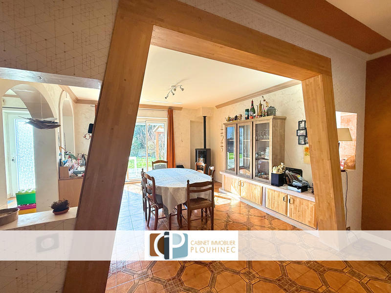 Maison - 135 m² - 6 pièces