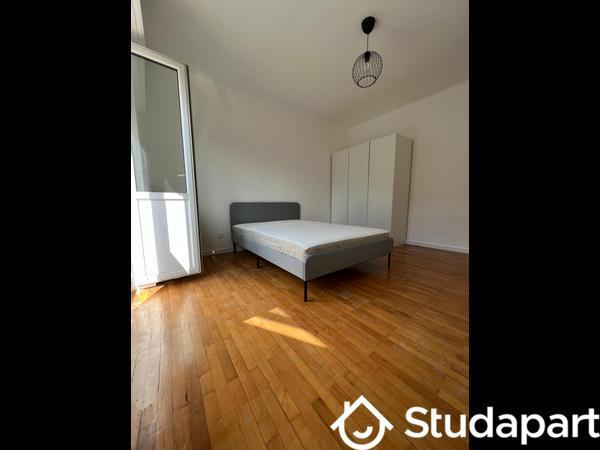 Chambre - 15 m² - 1 pièce