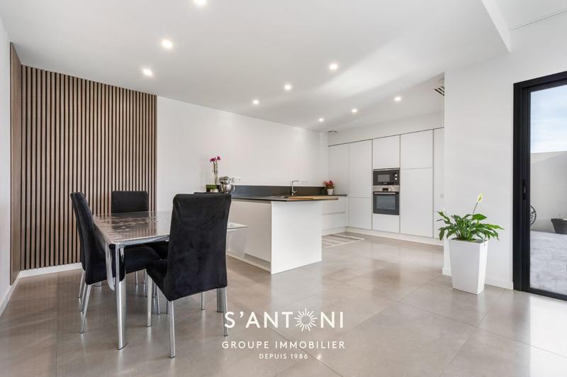 Maison d'architecte - 154 m² - 5 pièces