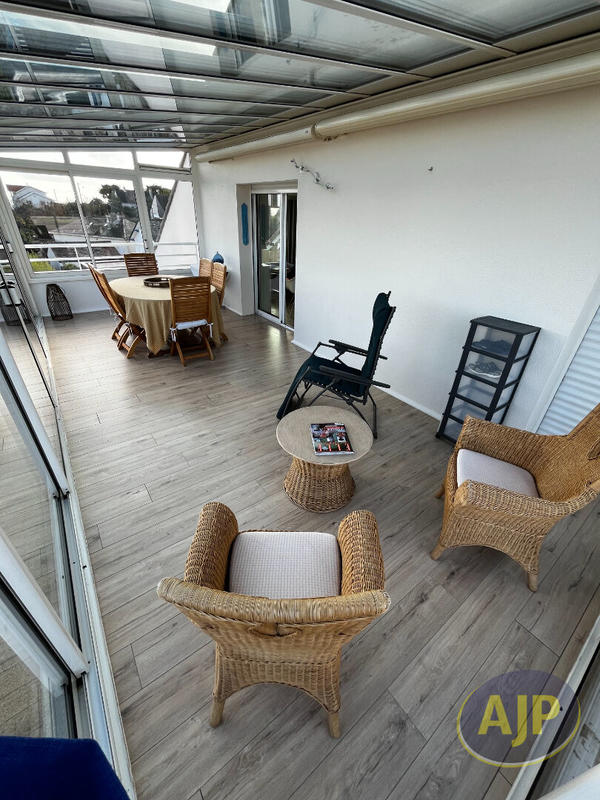 Appartement - 84 m² - 4 pièces