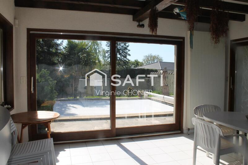 Maison - 204 m² - 6 pièces