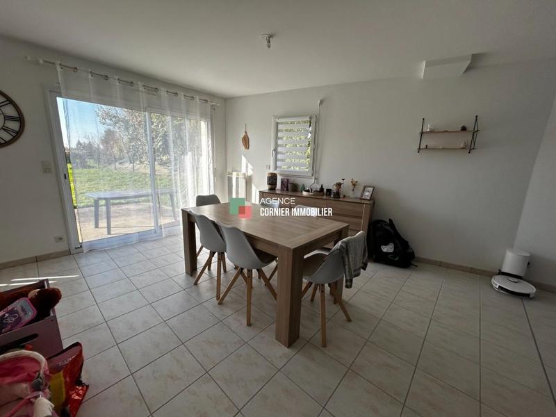 Maison - 104 m² - 4 pièces