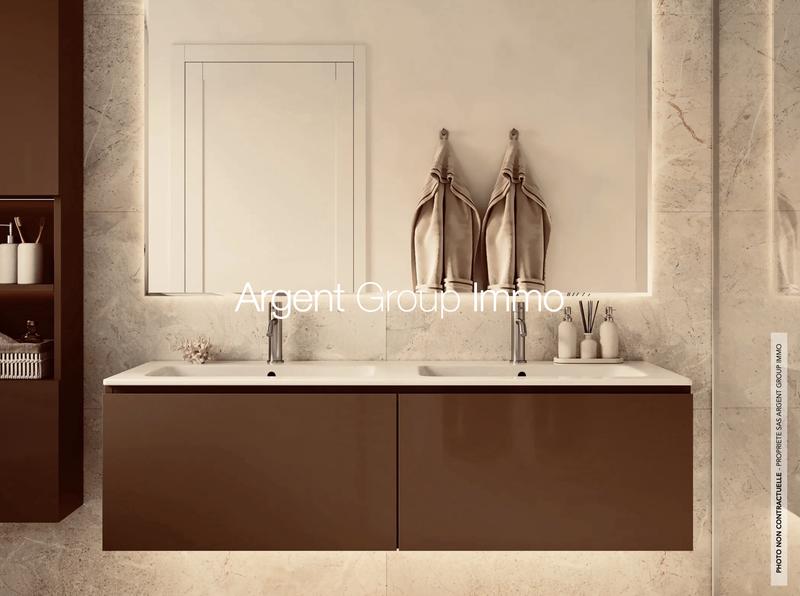 Appartement - 155 m² - 5 pièces