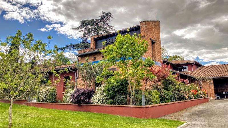 Haras - 500 m² - 13 pièces