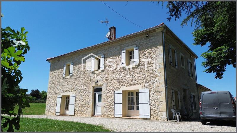 Maison - 286 m² - 8 pièces