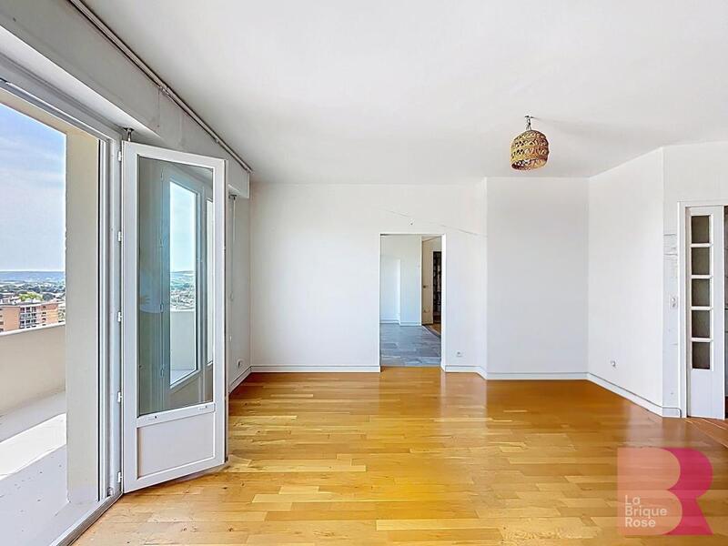 Appartement - 117 m² - 4 pièces