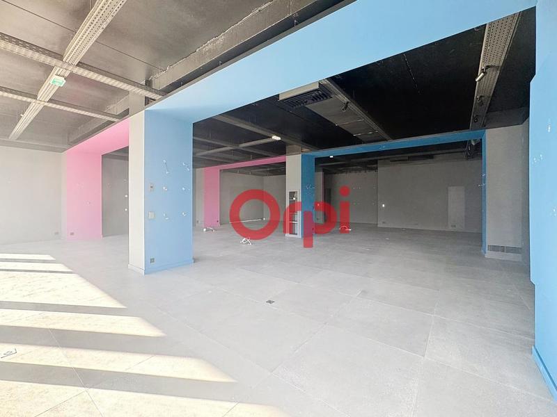 Local commercial - 195 m²