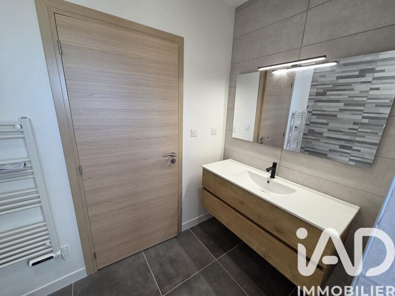 Maison - 103 m² - 4 pièces