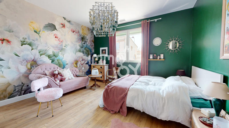 Maison - 170 m² - 6 pièces