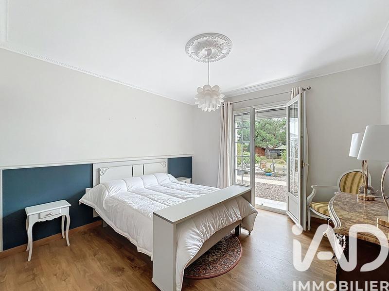 Maison - 136 m² - 4 pièces