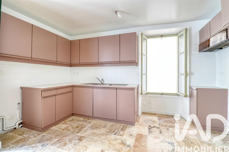 Maison - 92 m² - 5 pièces