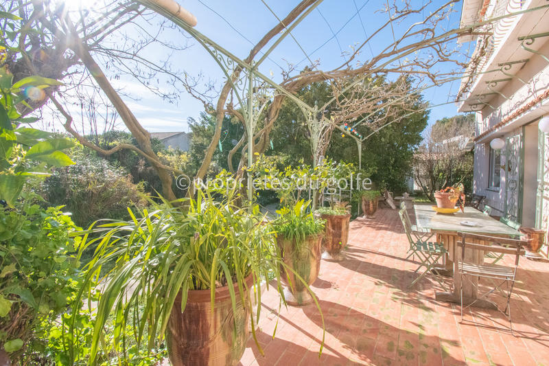 Maison - 200 m² - 7 pièces