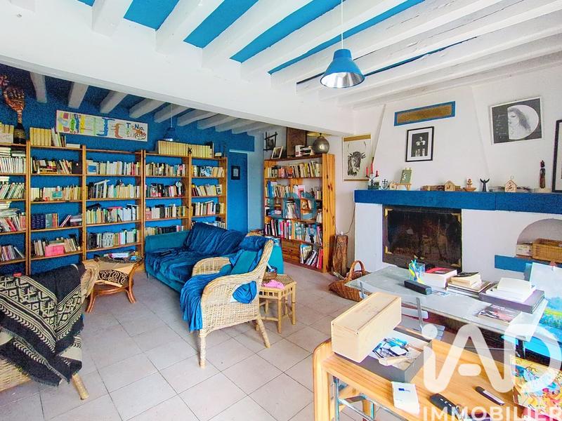 Maison - 239 m² - 9 pièces