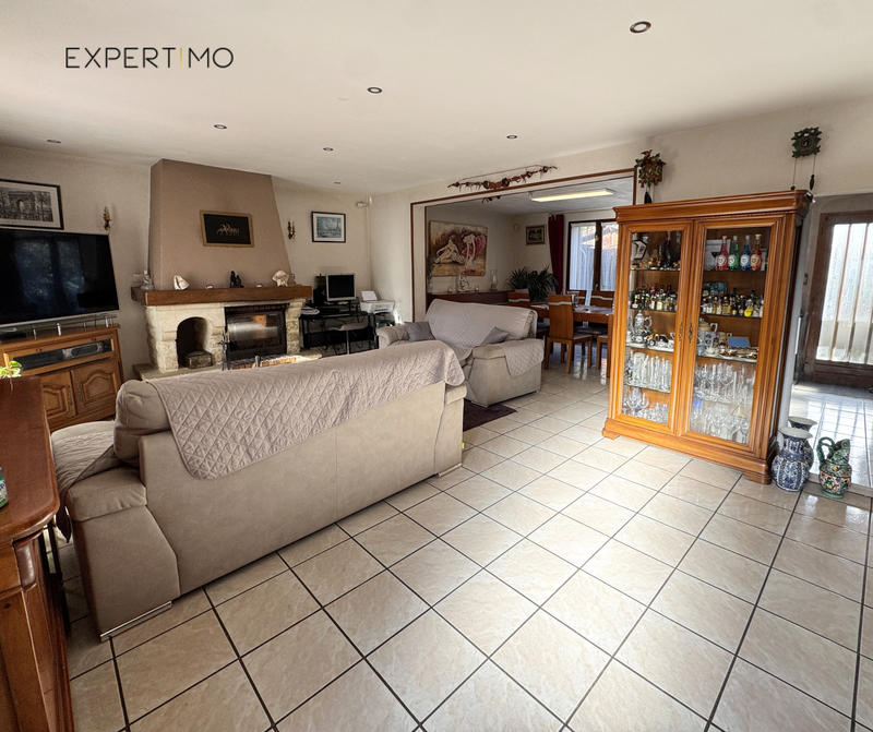 Maison - 110 m² - 5 pièces