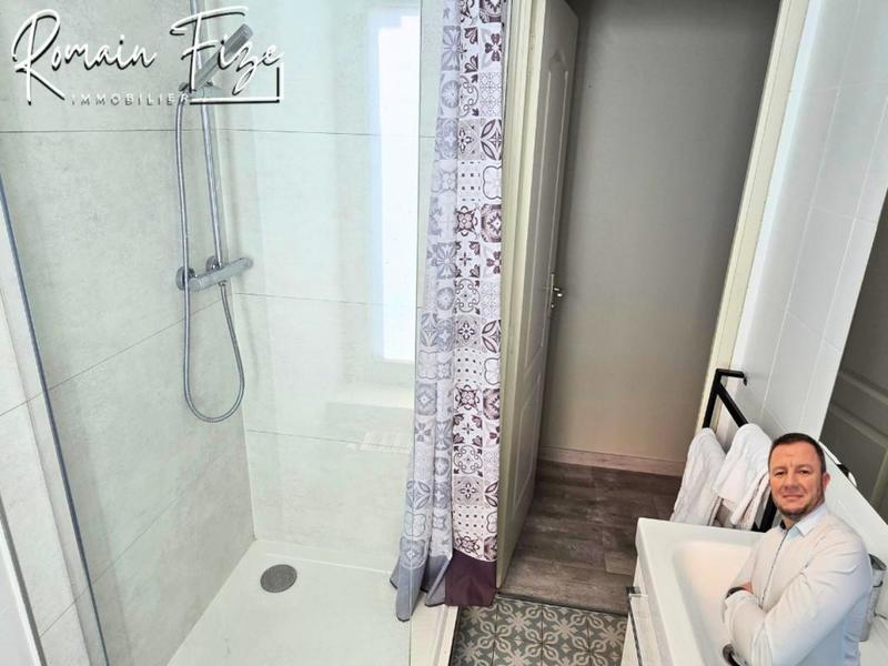 Fonds de commerce - 300 m²