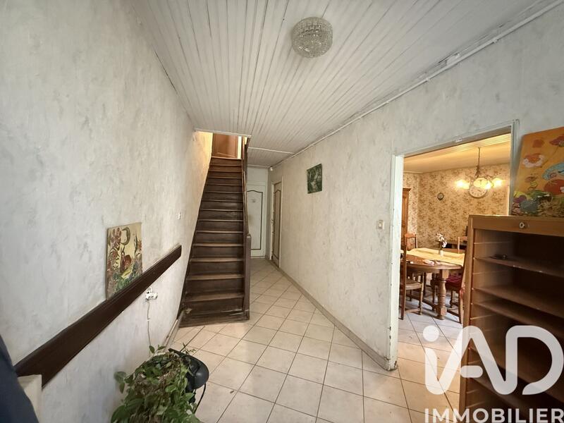 Maison - 141 m² - 5 pièces