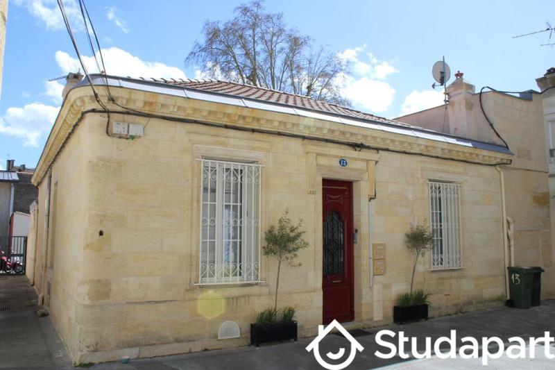 Chambre - 19 m² - 1 pièce