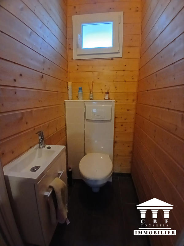 Maison - 93 m² - 5 pièces