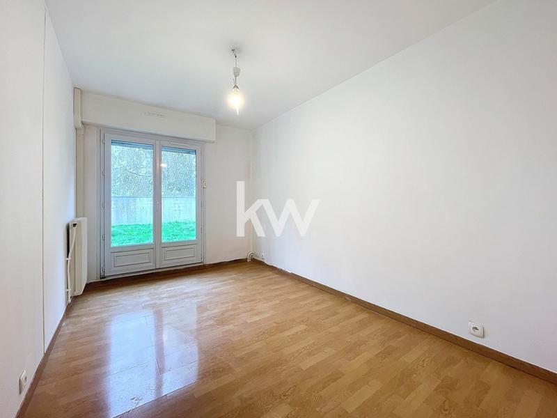 Pavillon - 92 m² - 5 pièces