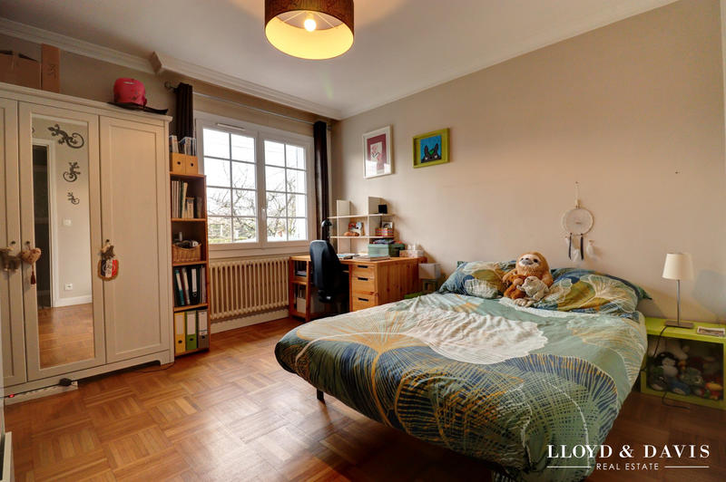 Maison - 152 m² - 6 pièces