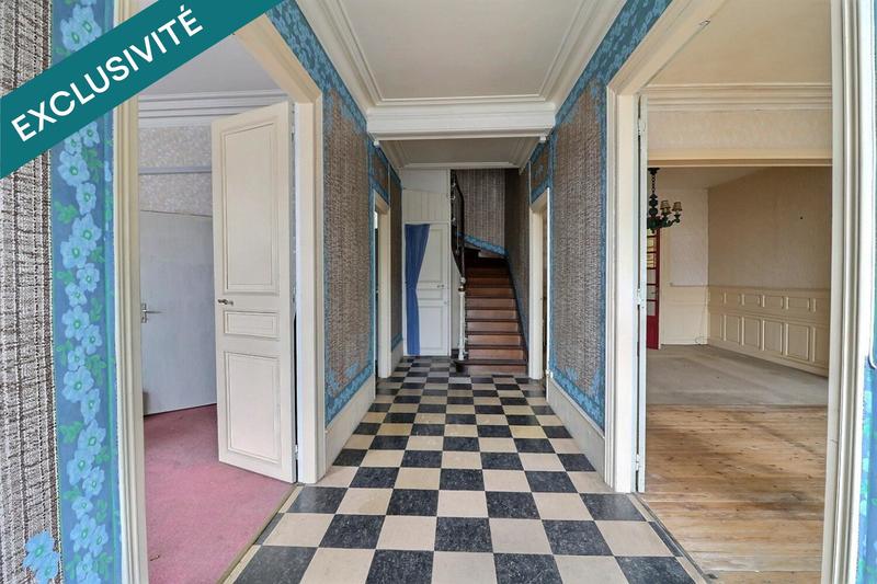 Maison - 320 m² - 12 pièces