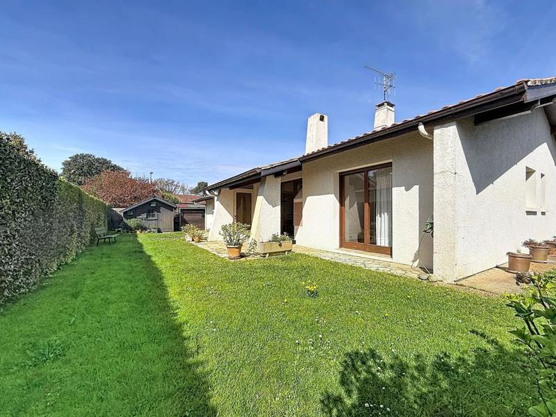 Maison - 100 m² - 4 pièces