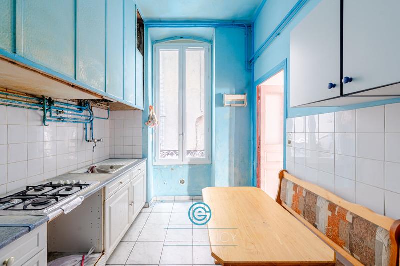 Appartement - 97 m² - 4 pièces