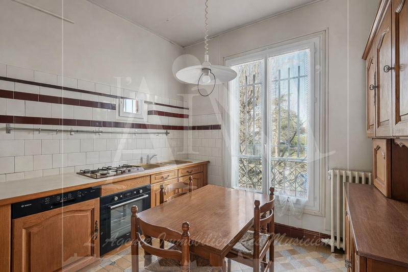 Maison - 148 m² - 7 pièces