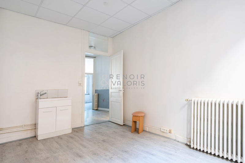 Appartement - 81 m² - 4 pièces