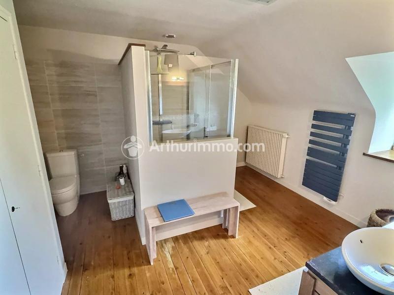 Maison - 341 m² - 13 pièces