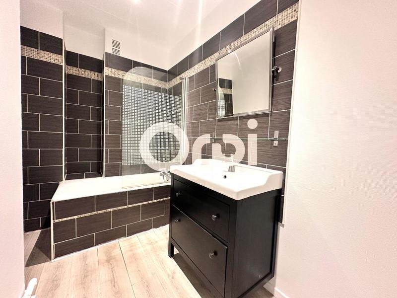 Appartement - 60 m² - 2 pièces