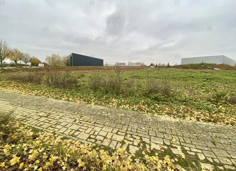 Terrain - 150 000 m²