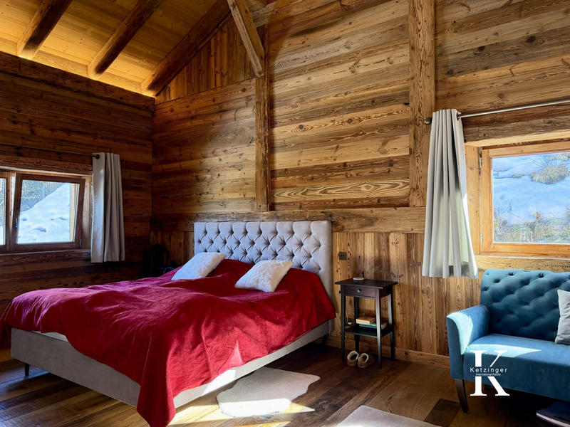 Châlet - 476 m² - 8 pièces