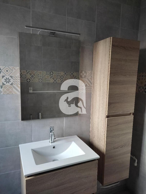 Appartement - 75 m² - 3 pièces