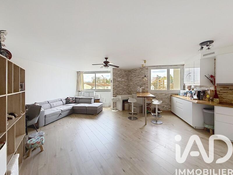 Appartement - 75 m² - 3 pièces