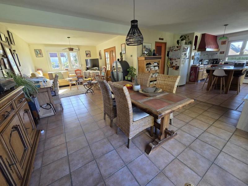 Pavillon - 112 m² - 6 pièces