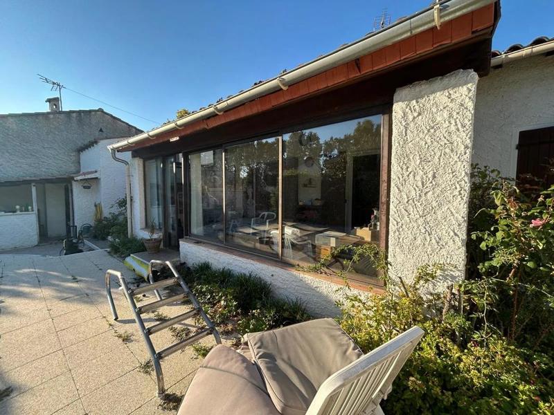 Maison - 92 m² - 5 pièces