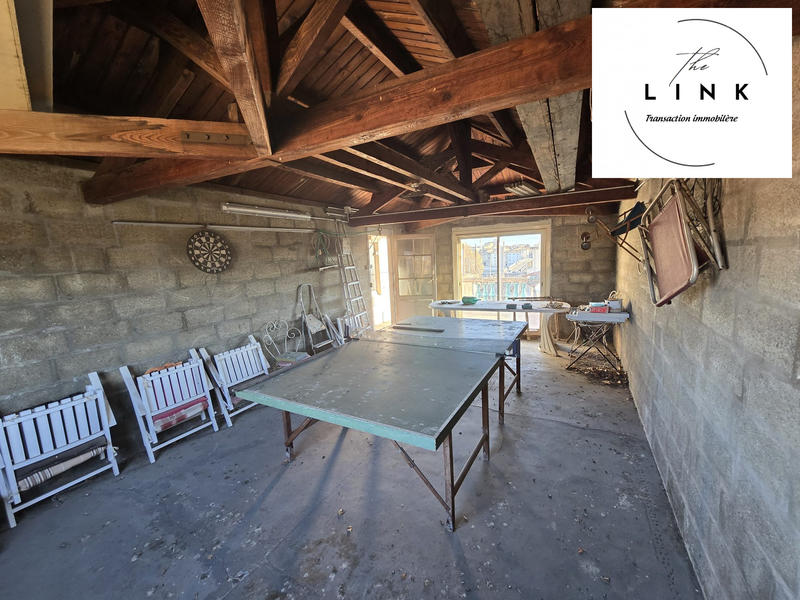 Maison - 227 m² - 9 pièces