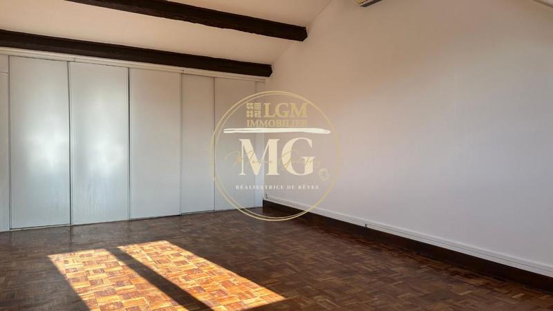 Maison - 101 m² - 4 pièces