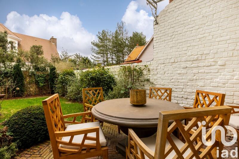 Maison de ville - 200 m² - 8 pièces