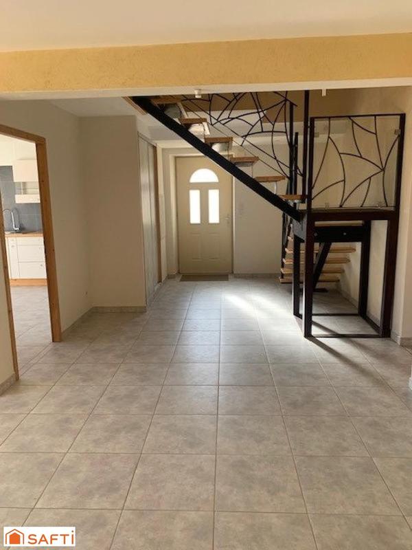 Maison - 330 m² - 13 pièces