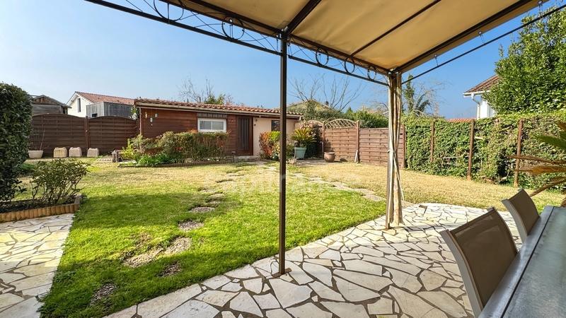 Maison - 146 m² - 9 pièces