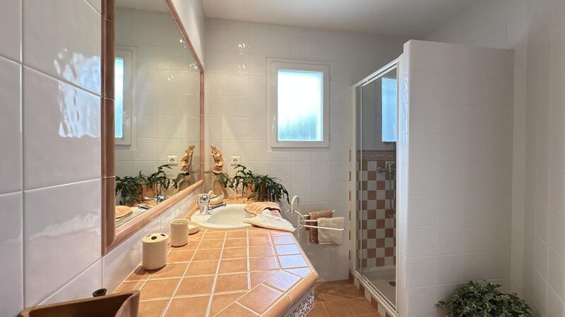 Maison - 161 m² - 6 pièces