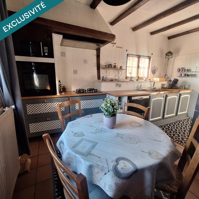 Maison - 121 m² - 7 pièces